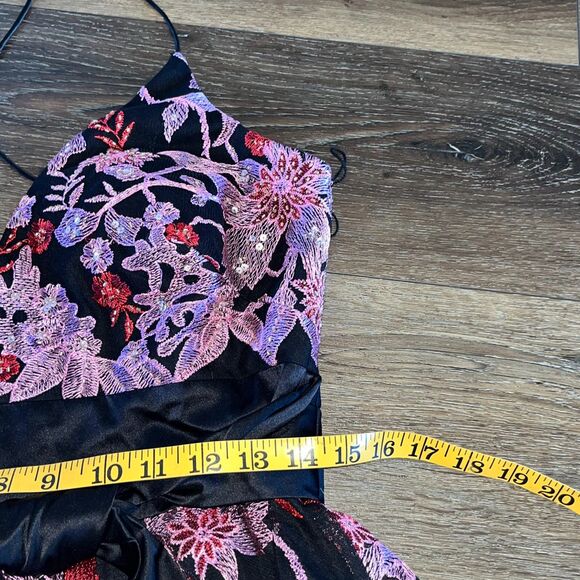 NWT Aidan Mattox Embroidered Ruffle Halter Short Dress Women's 10 Multicolor - Picture 6 of 10